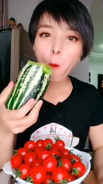 汇景家园事件吃瓜,揭秘背后真相，吃瓜群众热议不已